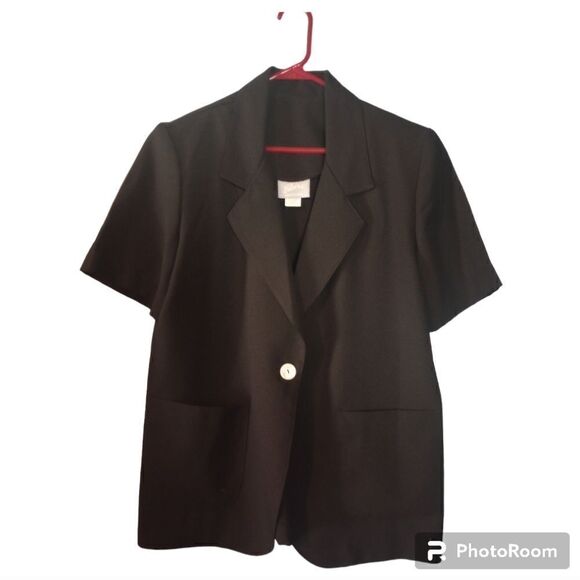 Blair short sleeve single breasted blazer with pockets - Picture 1 of 10